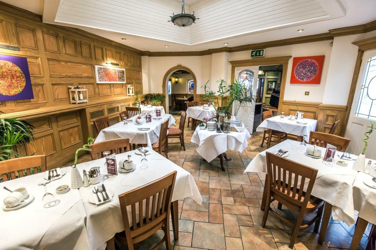 Mc Kevitts Village Hotel Carlingford Eksteriør bilde
